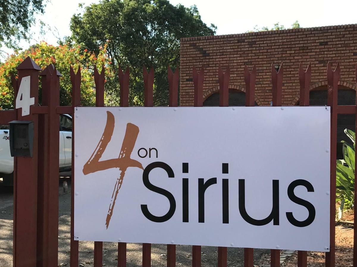 מלון פולוקוואנה 4 On Sirius מראה חיצוני תמונה